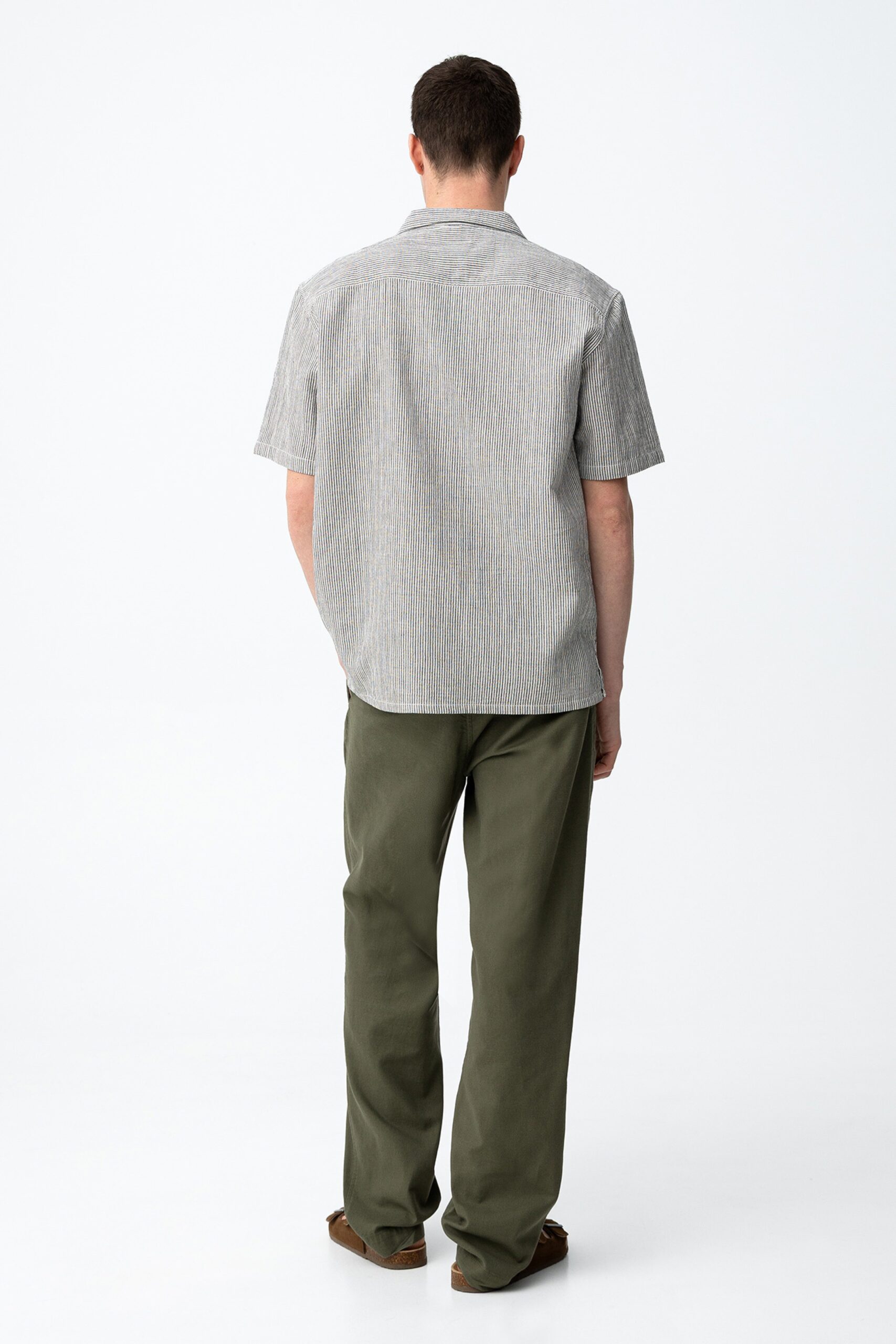 Pantalón chino relaxed verde - Imagen 2