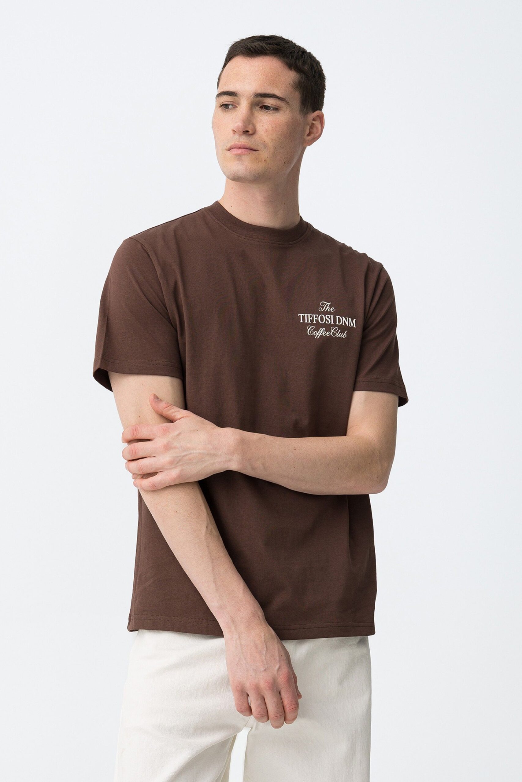 Camiseta Valentim marrón - Imagen 7