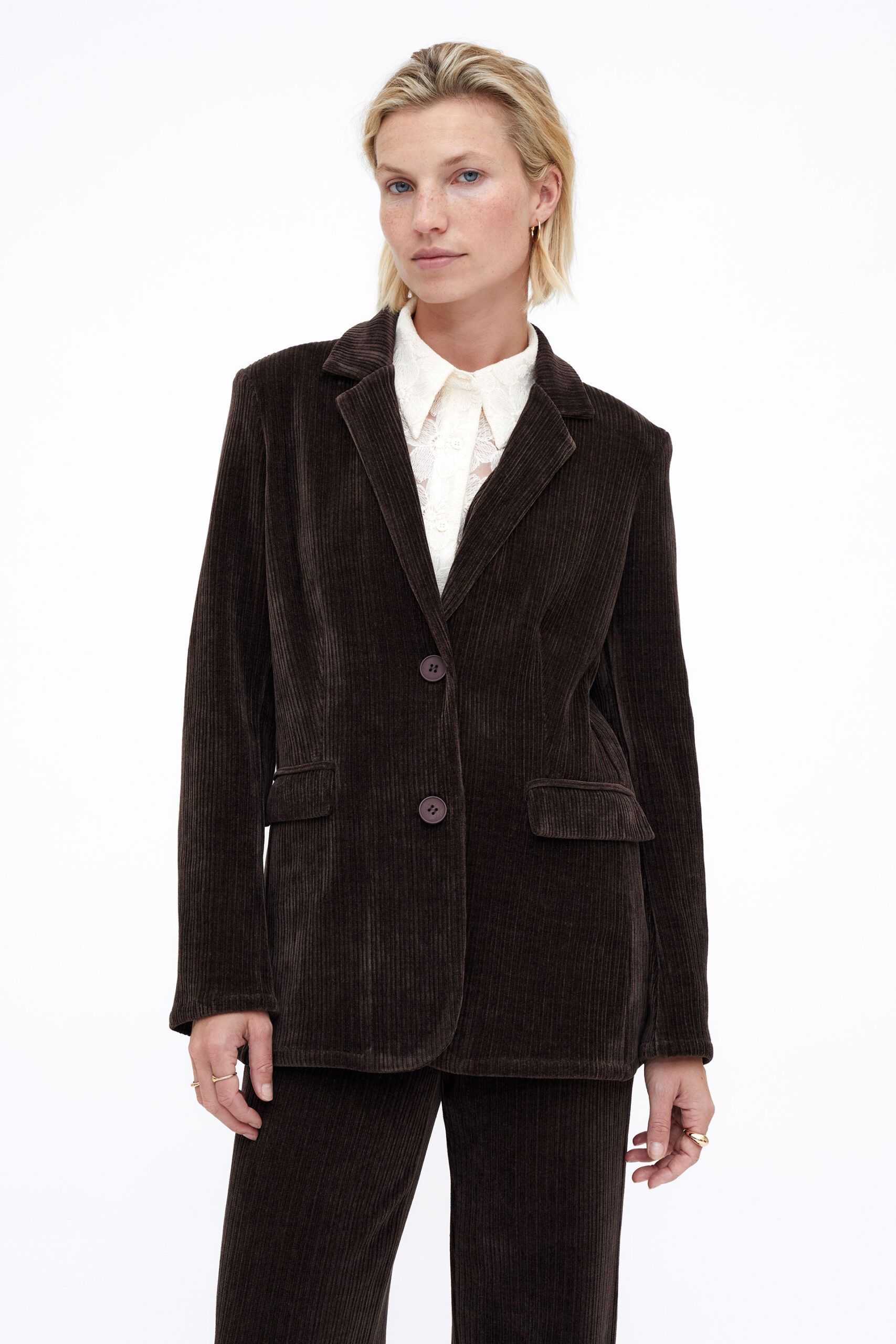 blazer-pana-terciopelo-marron-wildpony